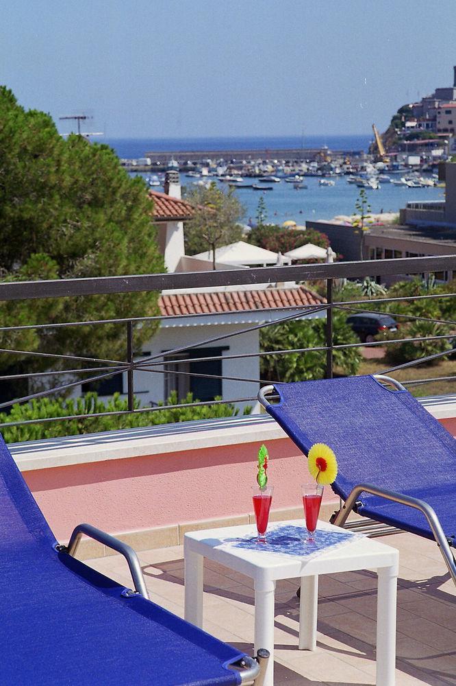 Hotel Mistral Marina di Campo Buitenkant foto