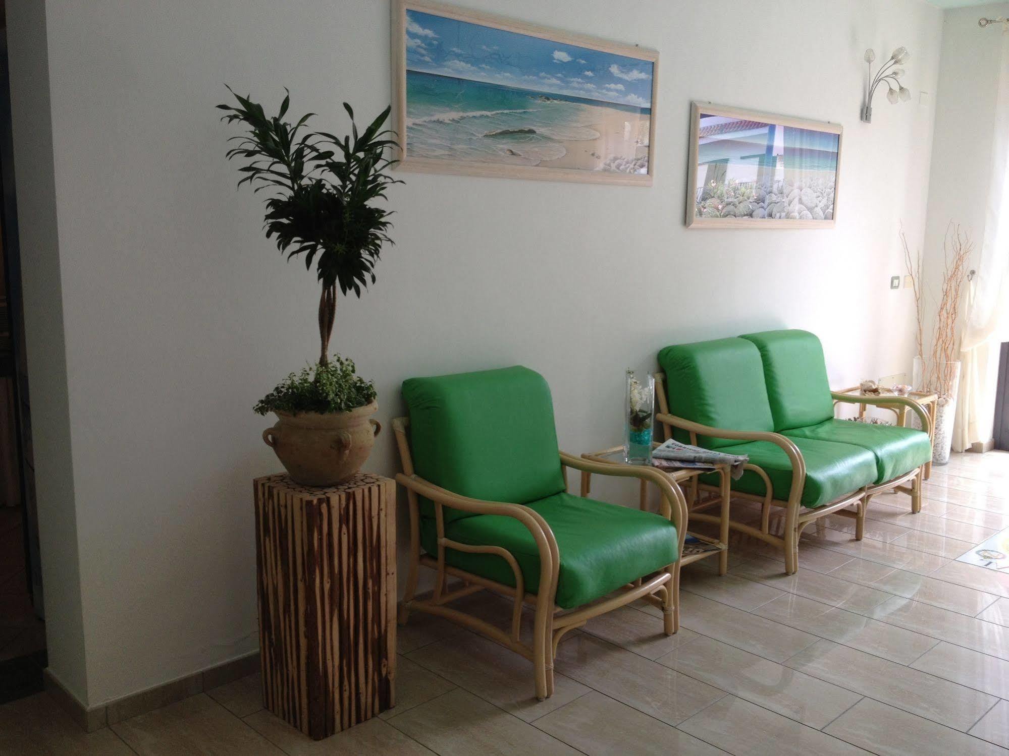 Hotel Mistral Marina di Campo Buitenkant foto
